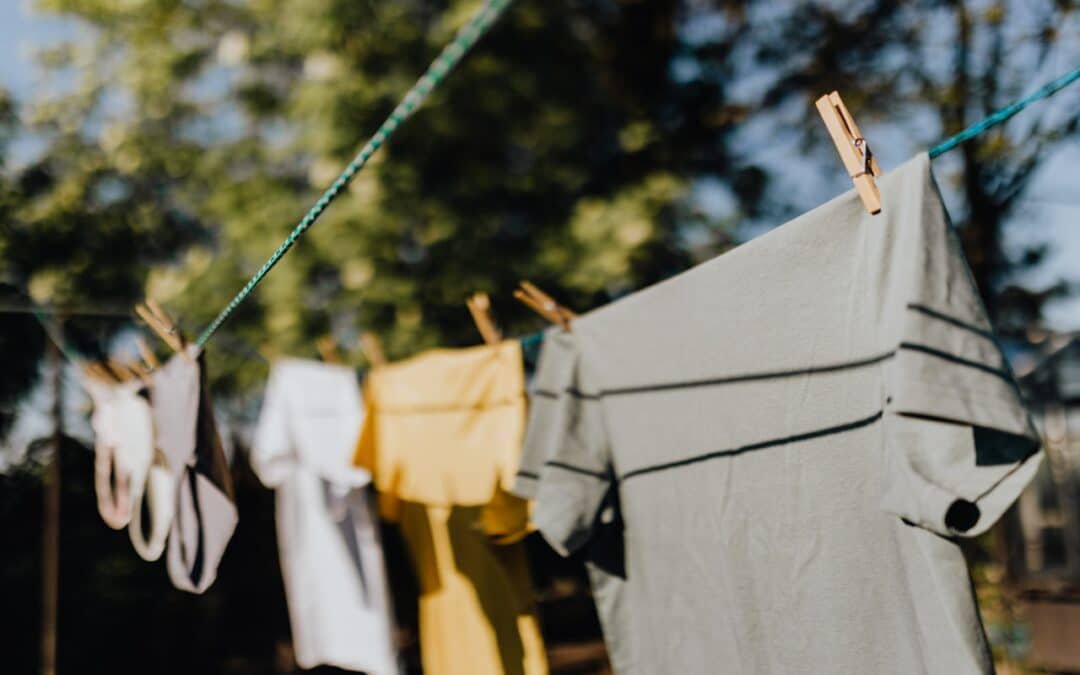 Choosing the Best Way to Clean Your Clothes: Dry Clean or Wash?